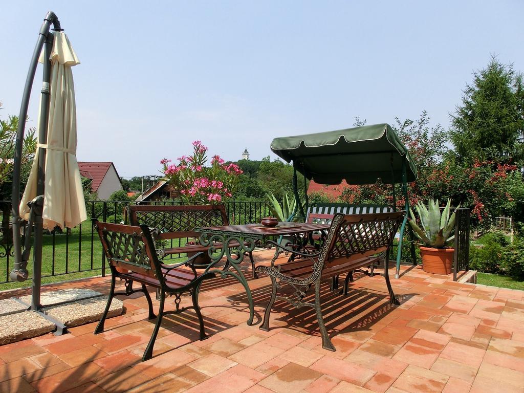 Vila Evicka โซบอทกา ภายนอก รูปภาพ